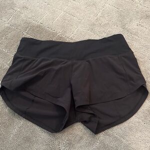 Lululemon Speed Up Shorts Low Rise 2.5”